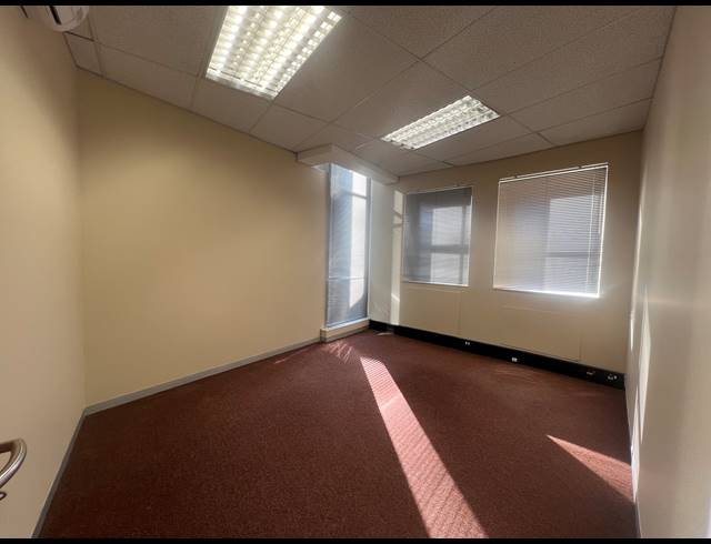 419M² OFFICE TO LET IN ILLOVO